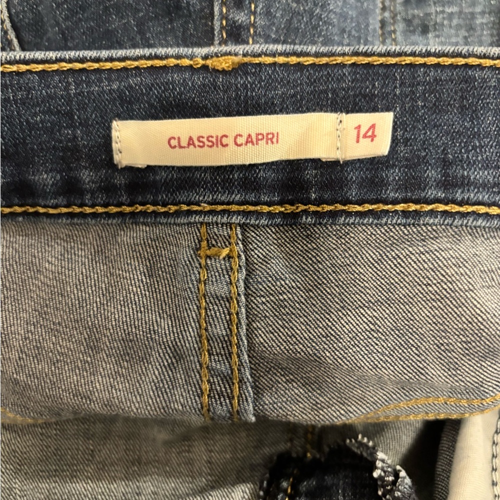 LEVI’S CLASSIC CAPRI JEGGING - Picture 8 of 13